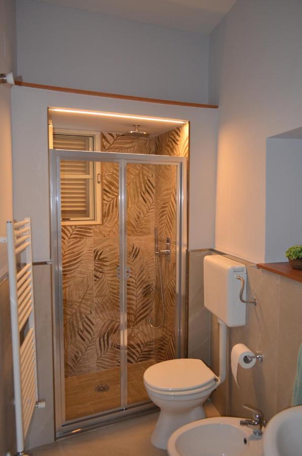 Ledueffe Casa Vacanze Bisceglie Exterior photo