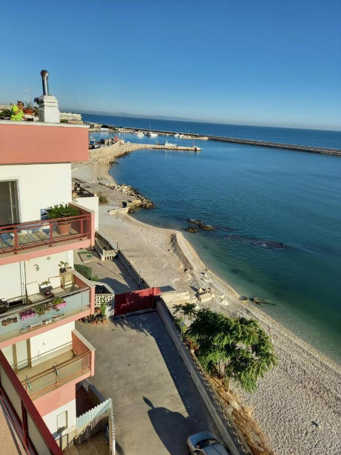 Ledueffe Casa Vacanze Bisceglie Exterior photo